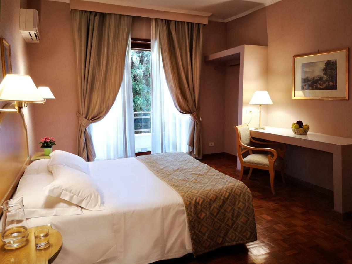 Aurelia Residence San Pietro Aparthotel Rome Exterior photo