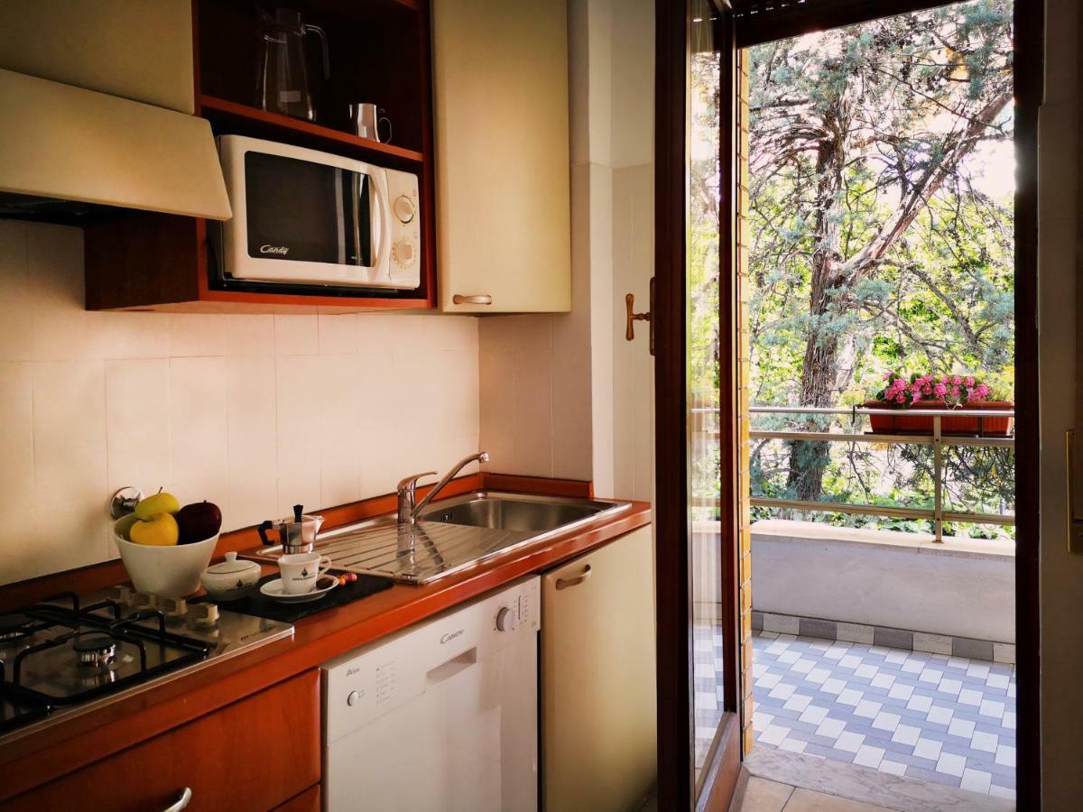 Aurelia Residence San Pietro Aparthotel Rome Exterior photo