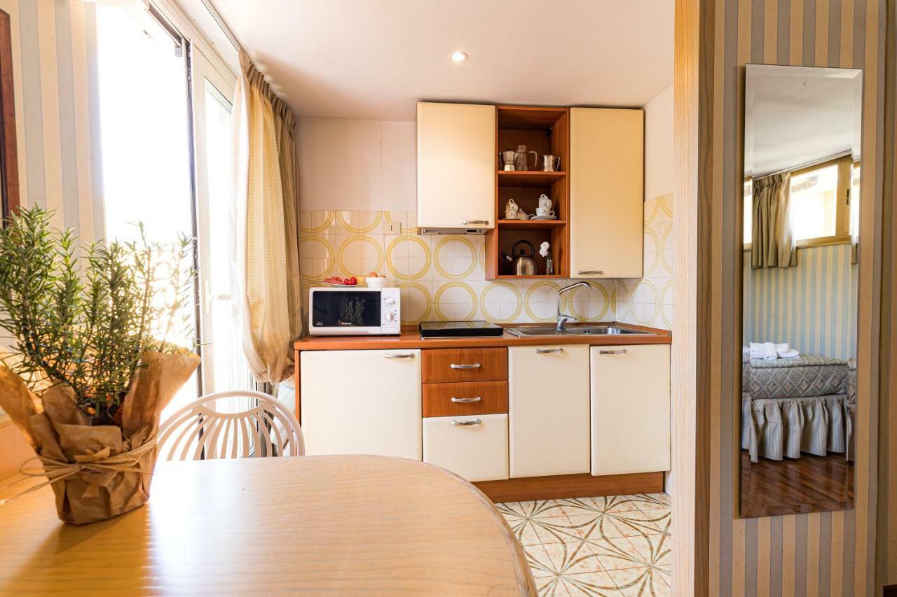 Aurelia Residence San Pietro Aparthotel Rome Exterior photo