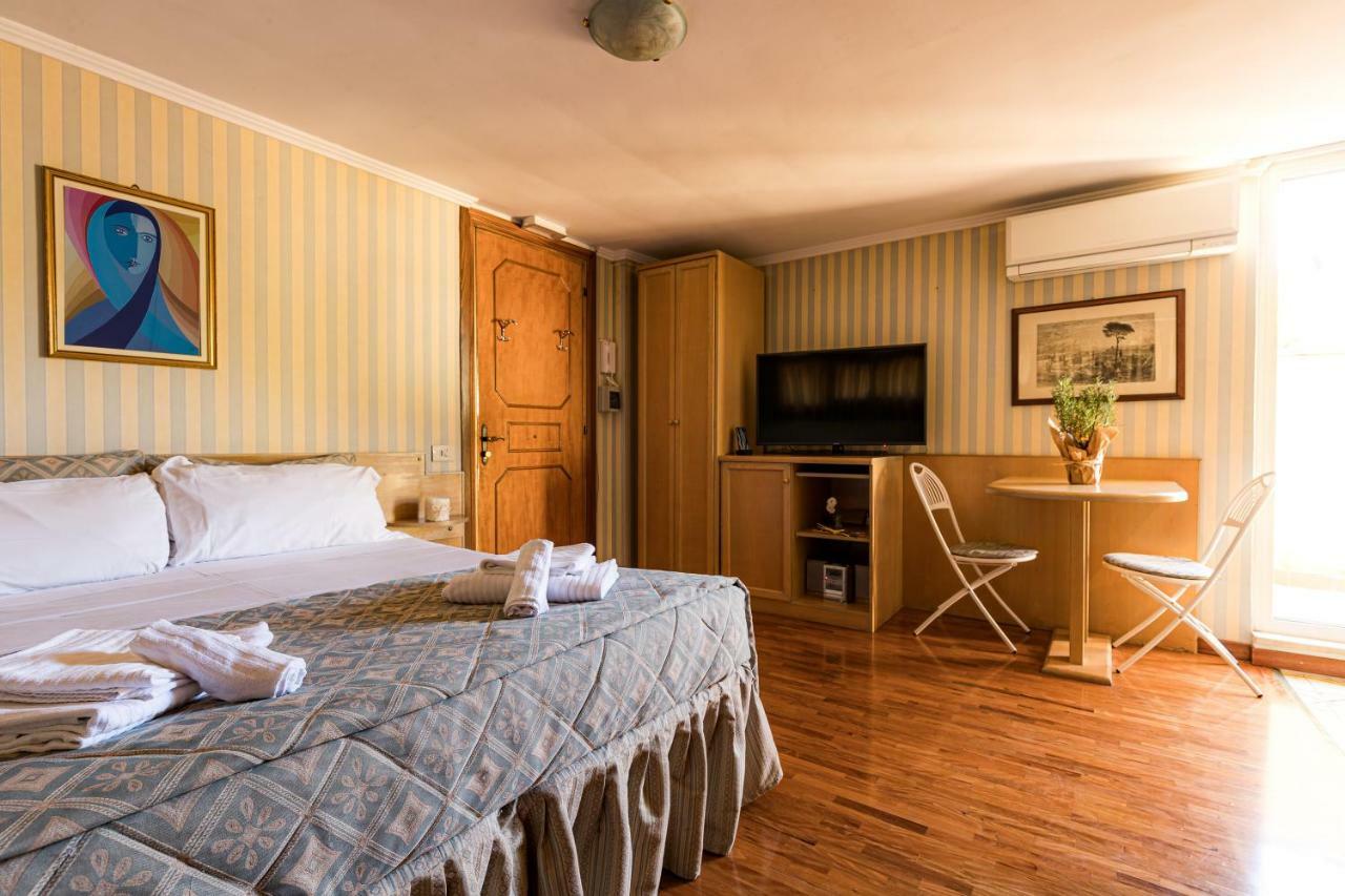 Aurelia Residence San Pietro Aparthotel Rome Exterior photo